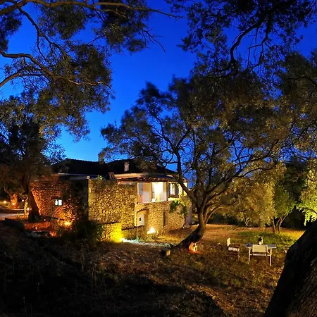 Βίλα Domus Nostos Απόλπαινα