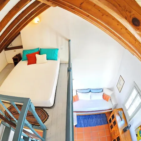 Domus Nostos Apolpaina