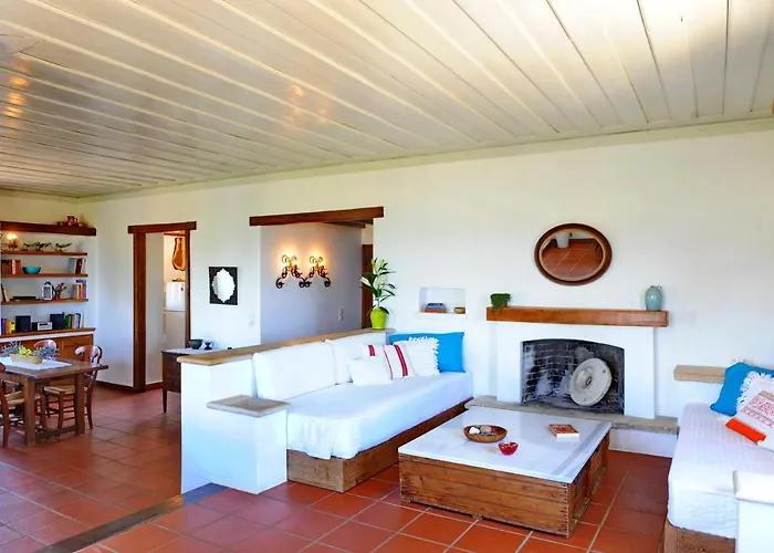 Villa Domus Nostos *